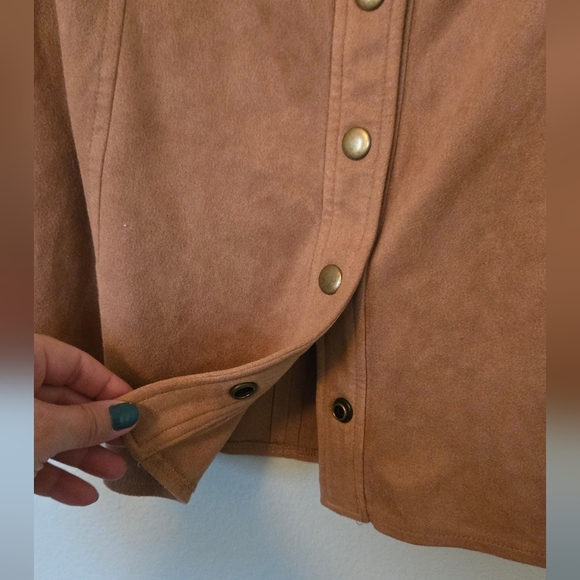 Soprano Tan Suede Mini Skirt Size Medium - Picture 4 of 5